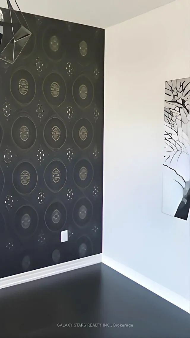 Additional image 4 of 312 Buick Blvd