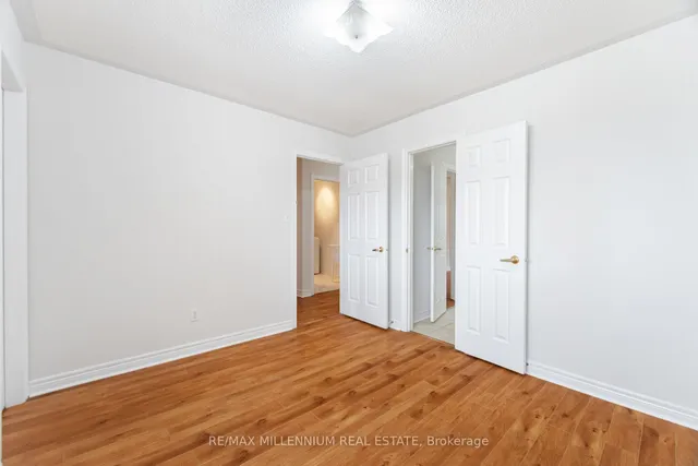 Additional image 28 of 961 Knotty Pine Grve