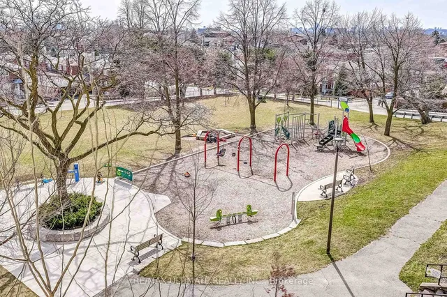 Additional image 29 of 541 Blackthorn Ave Unit 1005