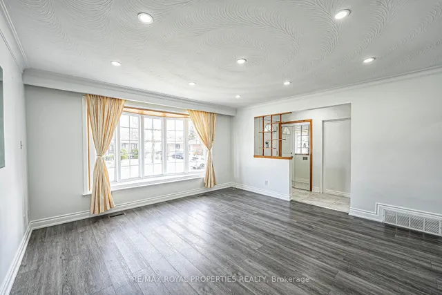 Additional image 10 of 14 Shoreview Dr