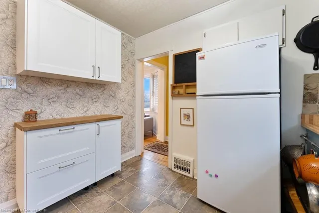 Additional image 12 of 174 Huxley Ave