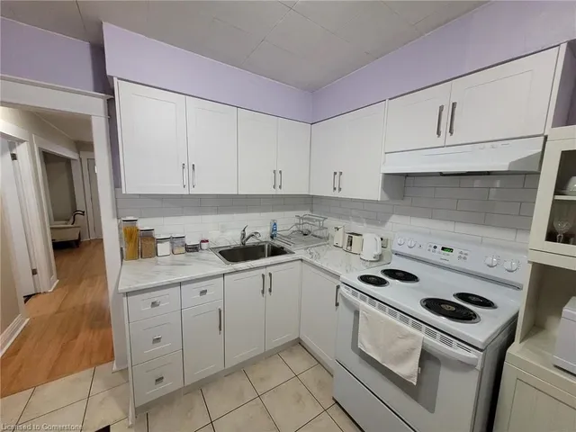 Additional image 13 of 2 Craigroyston Rd