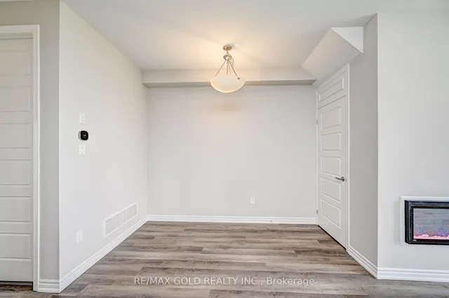 Additional image 8 of 104 Forestwalk St