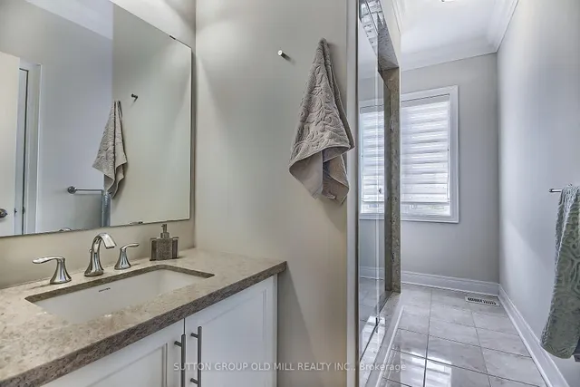 Additional image 35 of 210 Jessie Caverhill Pass