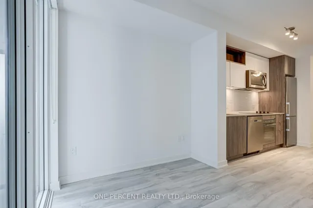 Additional image 23 of 121 Lower Sherbourne St Unit 843D