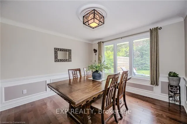 Additional image 10 of 11 COACHMAN Cres