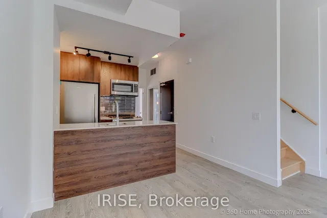 Additional image 4 of 168 CLONMORE Ave