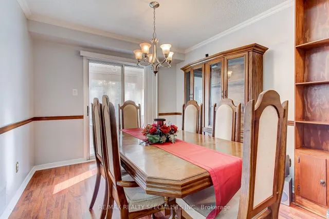 Additional image 14 of 98 Tulip Dr