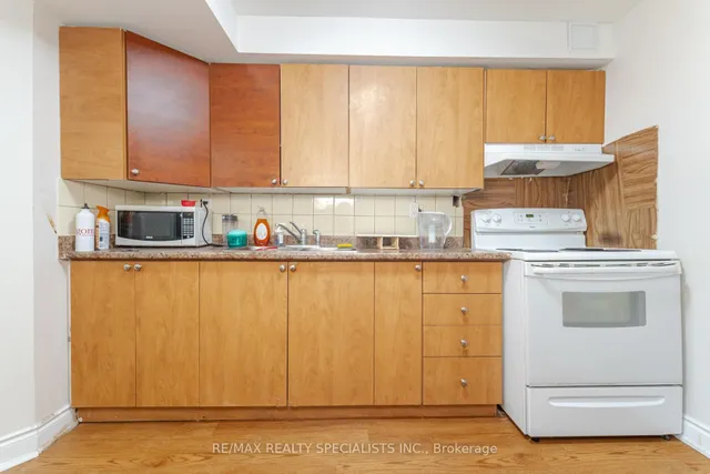 Additional image 44 of 71 Cedarwood Cres