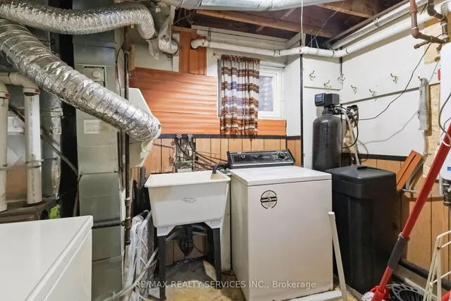 Additional image 24 of 2075 Warden Ave Unit 28