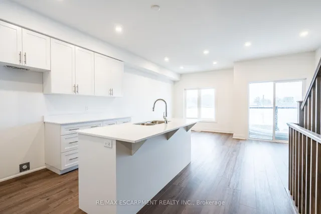 18 Clear Valley Lane