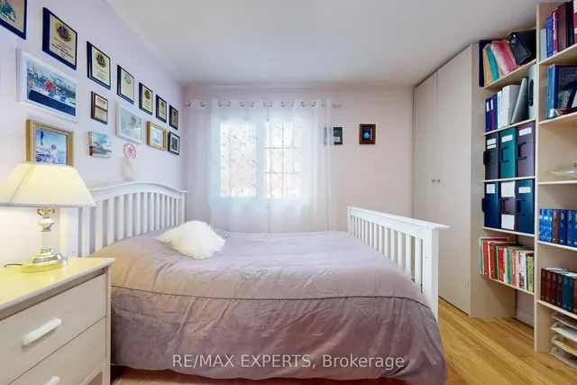 Additional image 37 of 84 Piperbrook Cres