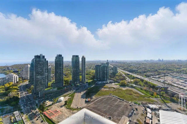 Additional image 18 of 56 Annie Craig Dr Unit 4104