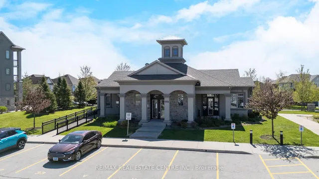 Additional image 28 of 1470 Main St Unit 109