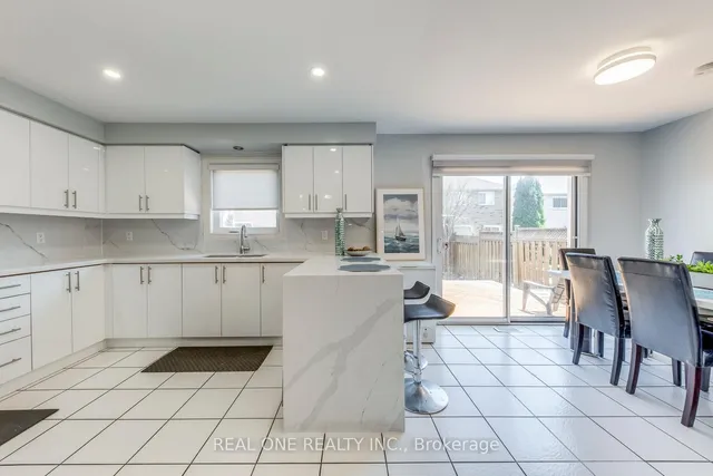 Additional image 17 of 826 Winterton Way