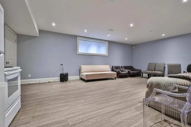 Additional image 28 of 125 Sandringham Dr