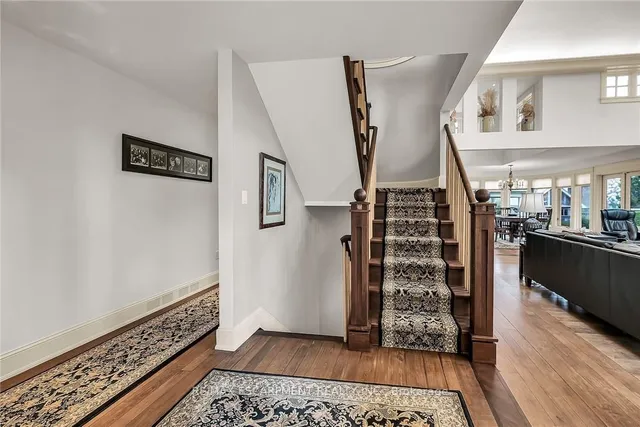 Additional image 28 of 285 Hamilton Dr