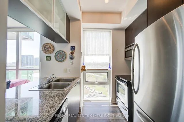 Additional image 11 of 16 Brookers Lane Unit 1602