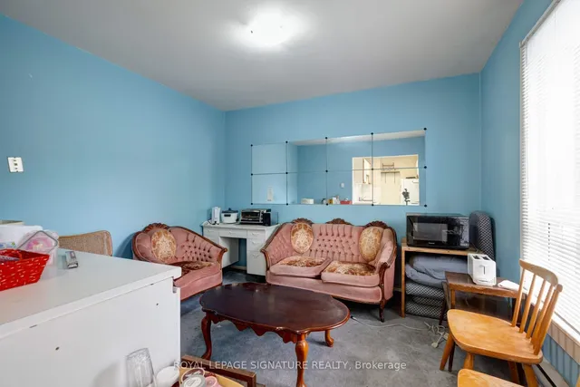 Additional image 15 of 465 Gladstone Ave