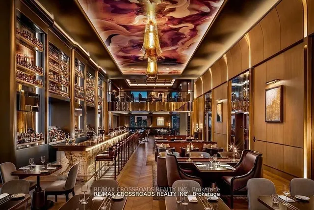 Additional image 32 of 311 Bay St Unit 4801