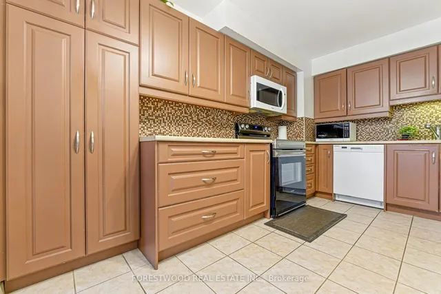 Additional image 8 of 3345 Silverado Dr Unit 30