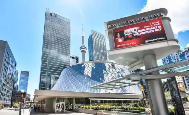 Additional image 34 of 88 Harbour St Unit Unit #1811