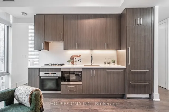 Additional image 10 of 39 Queens Quay Unit 1039