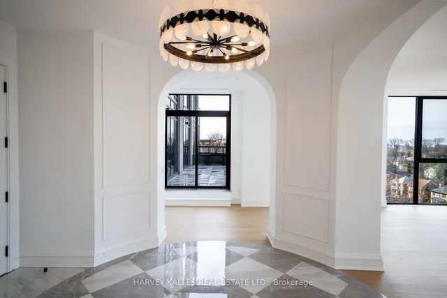 Additional image 8 of 2010 Bathurst St Unit 6A