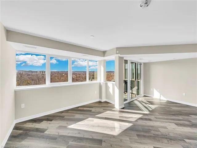 Additional image 17 of 2750 King St Unit 706