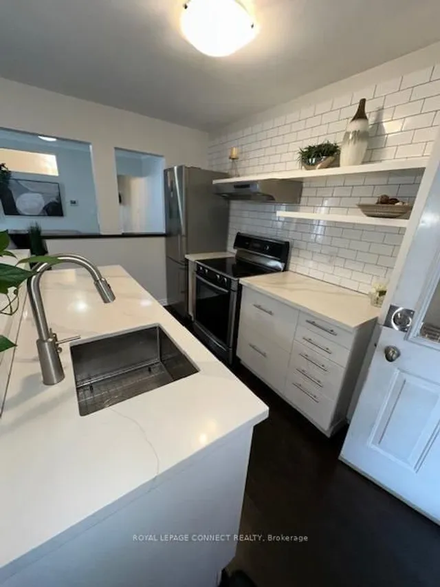 Additional image 5 of 242 Gledhill Ave