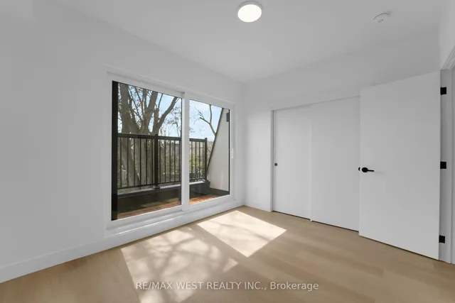 Additional image 33 of 47 Morningside Ave