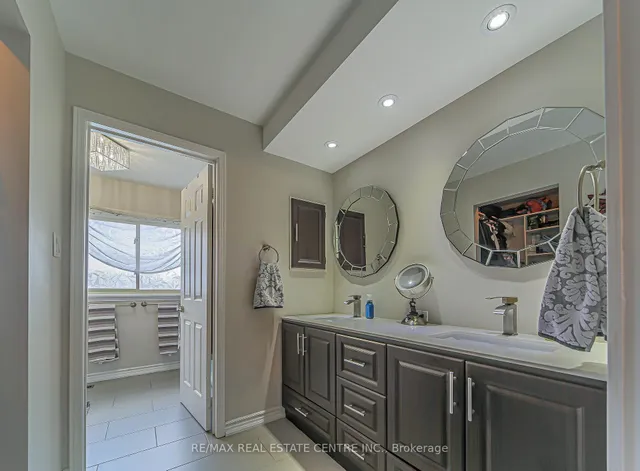 Additional image 37 of 29 Linden Cres