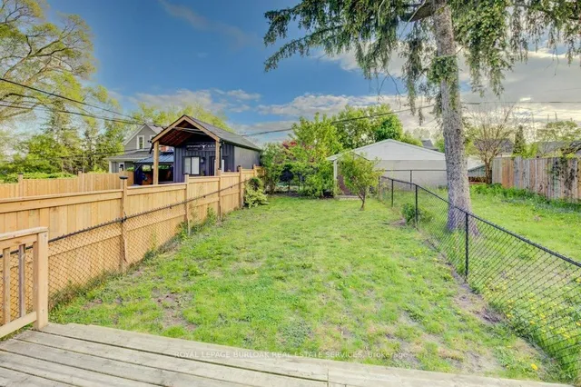 Additional image 26 of 123 Walter St