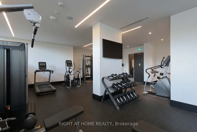 Additional image 26 of 4208 Dundas St Unit 523