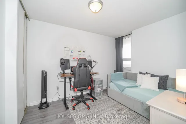 Additional image 29 of 121 Ling Rd Unit 904