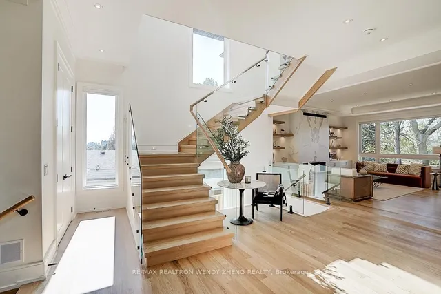 Additional image 24 of 23 Cresthaven Dr