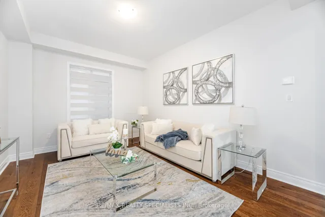 Additional image 8 of 15 Duxbury Rd