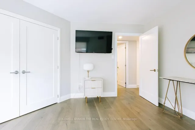 Additional image 16 of 1001 Bay St Unit 303