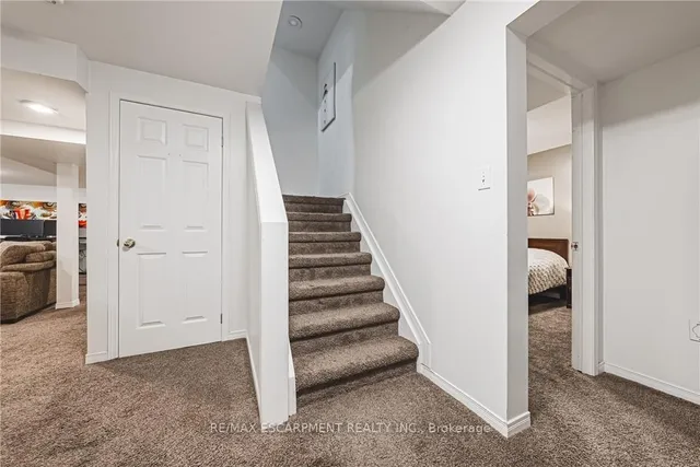 Additional image 34 of 6 Windmill Pl