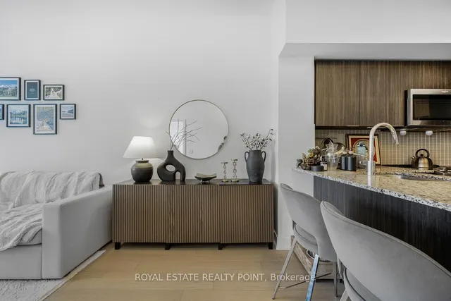 Additional image 13 of 20 Shore Breeze Dr Unit 1105