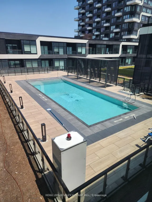 Additional image 32 of 2489 Taunton Rd Unit 714