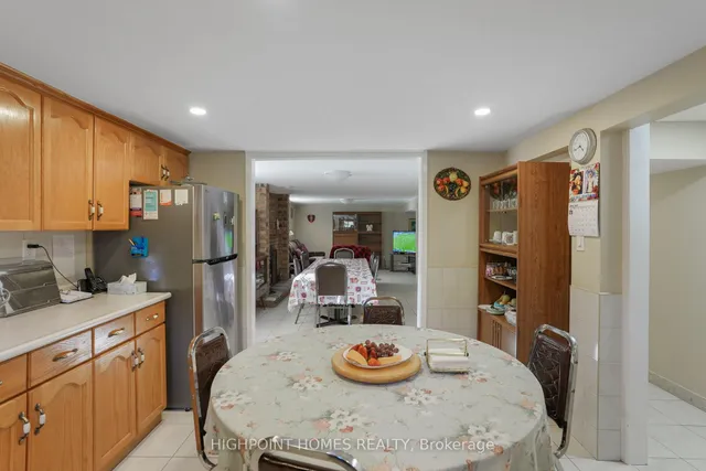 Additional image 31 of 31 Scarden Ave