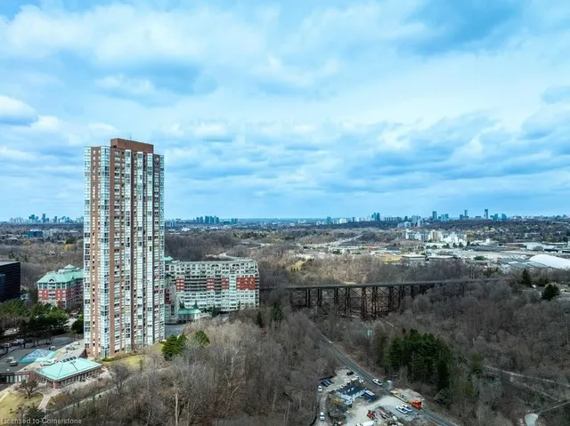 Additional image 38 of 7 Concorde Pl Unit 1005