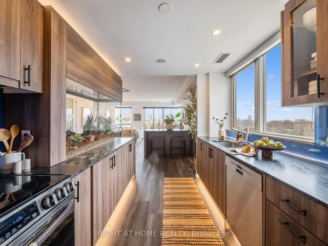 Additional image 11 of 1430 Yonge St Unit 705