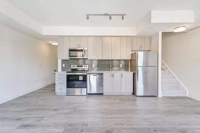 Additional image 5 of 4017 Hickory Dr Unit Unit 4