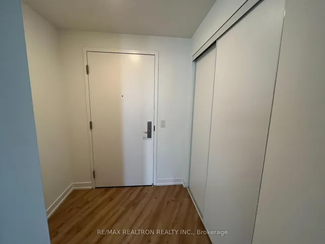 Additional image 4 of 135 East Liberty St Unit 1907