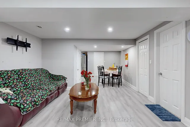 Additional image 18 of 262 Richard Clark Dr