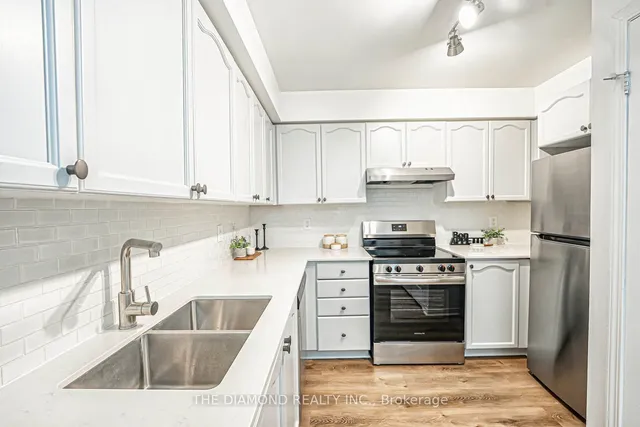 Additional image 12 of 909 Bay St Unit 2101