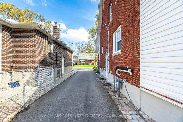 Additional image 43 of 30 Frederick St