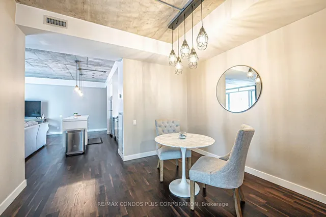 Additional image 11 of 75 Portland St Unit 424